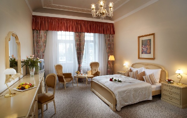 Palace Zvon 4*
